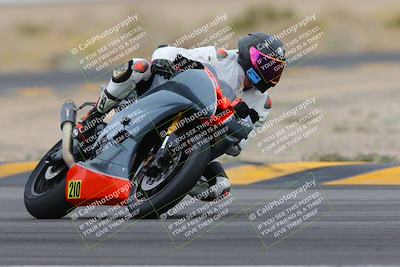 media/Jan-14-2023-SoCal Trackdays (Sat) [[497694156f]]/Turn 4 Set 1 (1020am)/